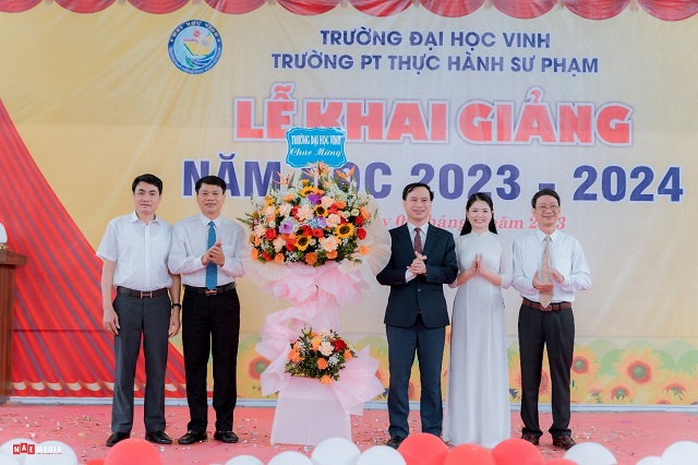 HƯỚNG DẪN NẠP HỌC PHÍ CHO HỌC SINH LỚP 10 TRƯỜNG TH, THCS&THPT THỰC HÀNH SƯ PHẠM NĂM HỌC 2024 - 2025