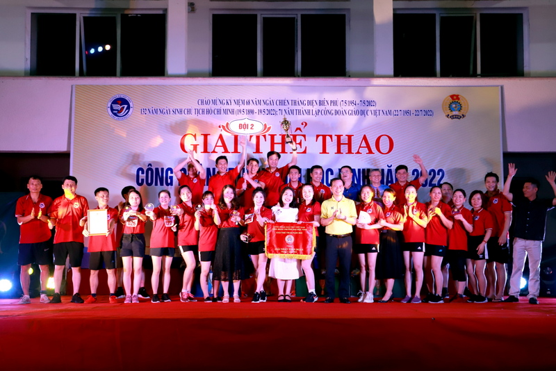 Sôi động Giải Thể thao Công đoàn Trường Đại học Vinh năm 2022