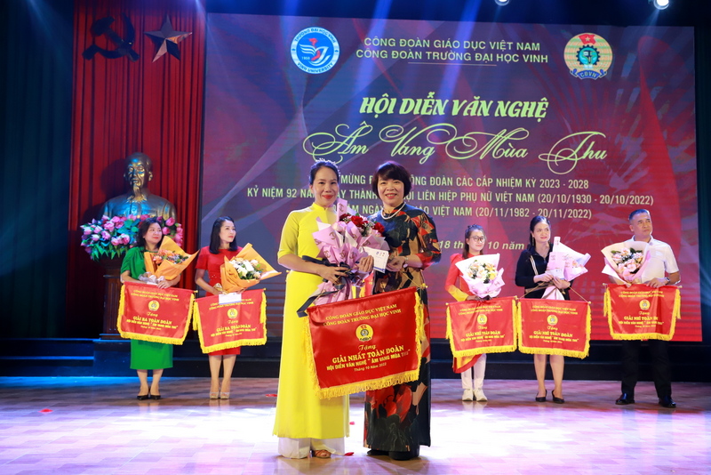 Ấn tượng Hội diễn văn nghệ "Âm vang mùa thu" năm 2022