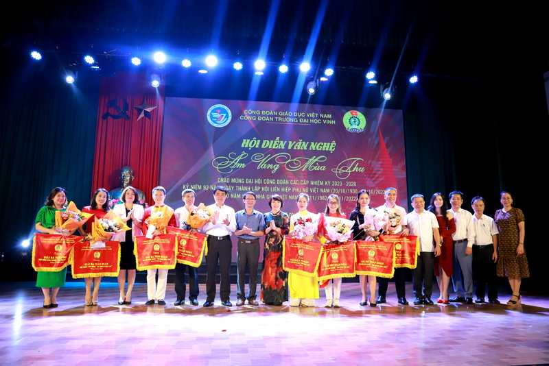 Kết quả Hội diễn văn nghệ "Âm vang mùa thu"