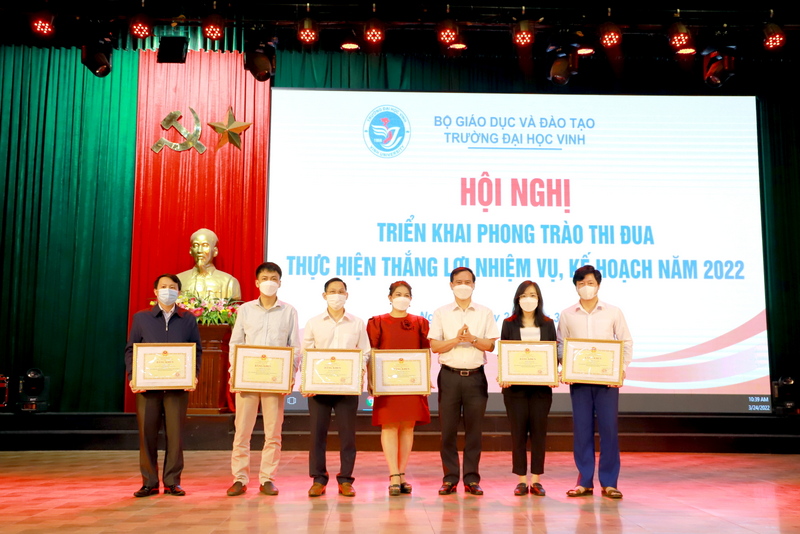 Triển khai Phong trào thi đua thực hiện thắng lợi nhiệm vụ, kế hoạch năm 2022