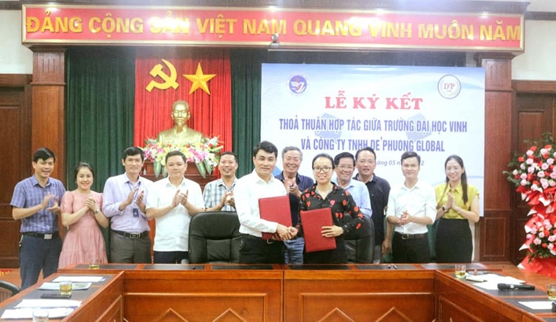 Trường Đại học Vinh và Công ty De’Phuong Global ký kết thỏa thuận hợp tác cung cấp nguồn nhân lực chất lượng cao cho thị trường lao động Đức