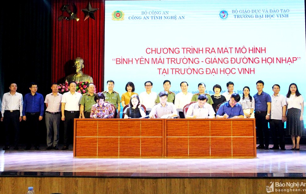 Ra mắt mô hình "Bình yên mái trường - Giảng đường hội nhập"