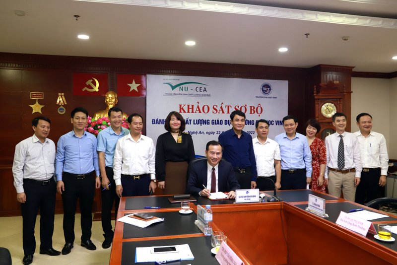 Khảo sát sơ bộ Đánh giá chất lượng giáo dục (Chu kỳ 2) Trường Đại học Vinh
