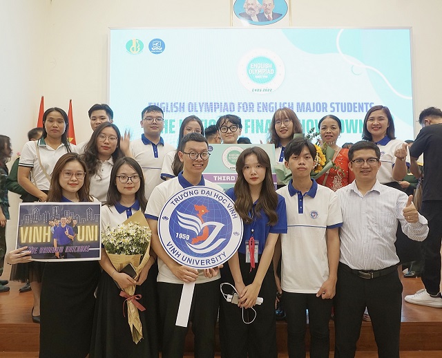 Trường Đại học Vinh đạt giải Ba vòng Chung kết Cuộc thi Olympic Tiếng Anh chuyên toàn quốc năm 2022