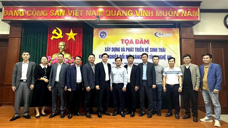 Toạ đàm xây dựng và phát triển Hệ sinh thái khởi nghiệp, đổi mới sáng tạo tỉnh Nghệ An