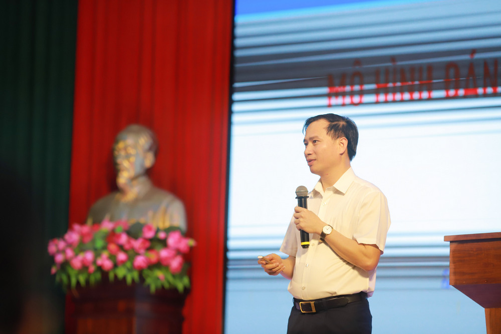 Trường Đại học Vinh tập huấn thử nghiệm mô hình đánh giá kết quả học tập theo chuẩn đầu ra