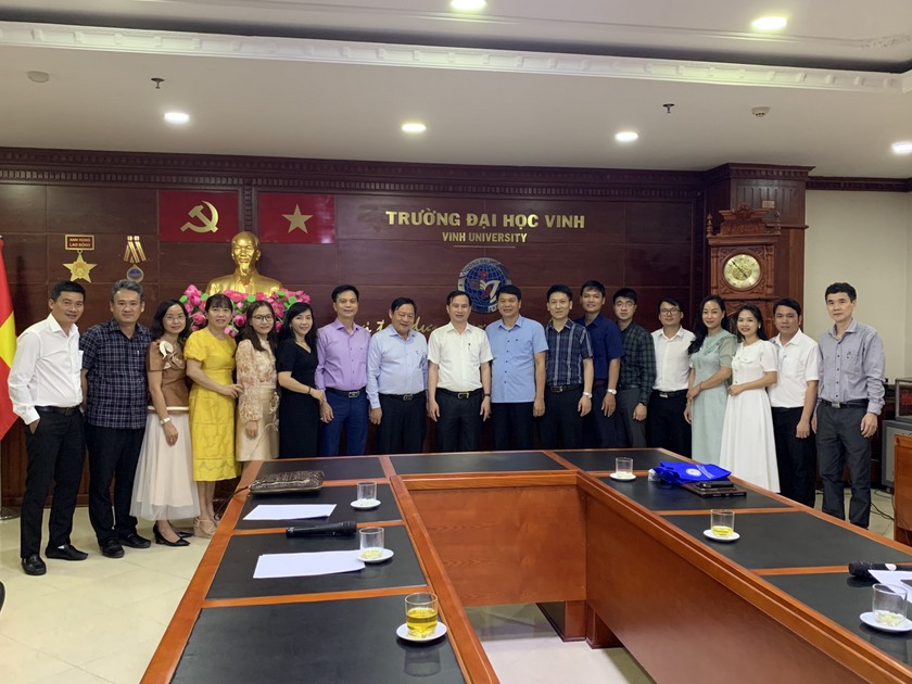 Trường Đại học Đồng Tháp thăm, làm việc và tìm hiểu mô hình Trường TH, THCS và THPT Thực hành sư phạm của Trường Đại học Vinh