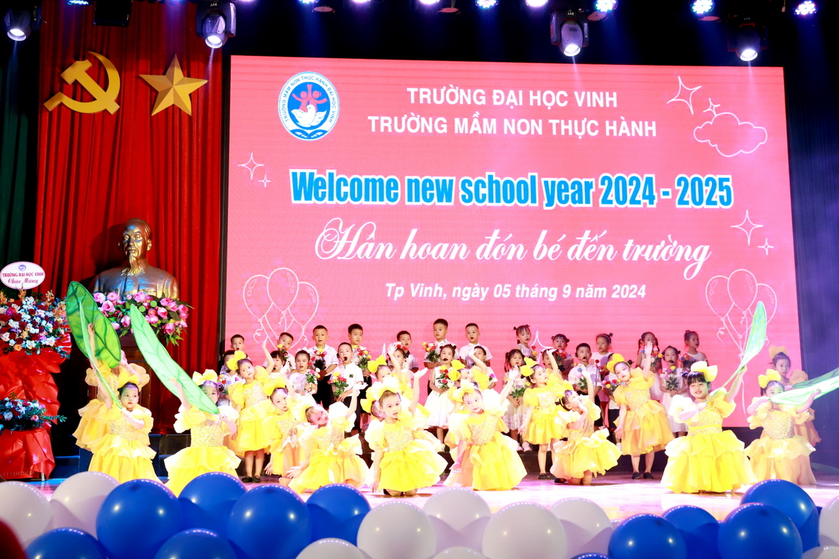 Trường Mầm non Thực hành Đại học Vinh khai giảng năm học 2024 - 2025