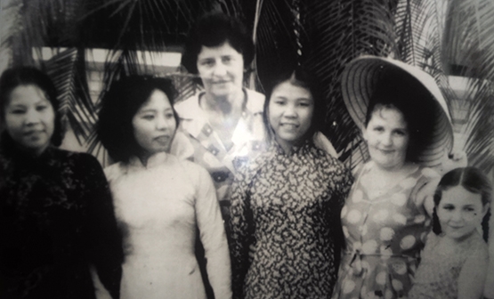 Liệt sĩ, Nhà giáo Lê Thị Bạch Cát được truy tặng danh hiệu "Anh hùng Lực lượng vũ trang nhân dân"