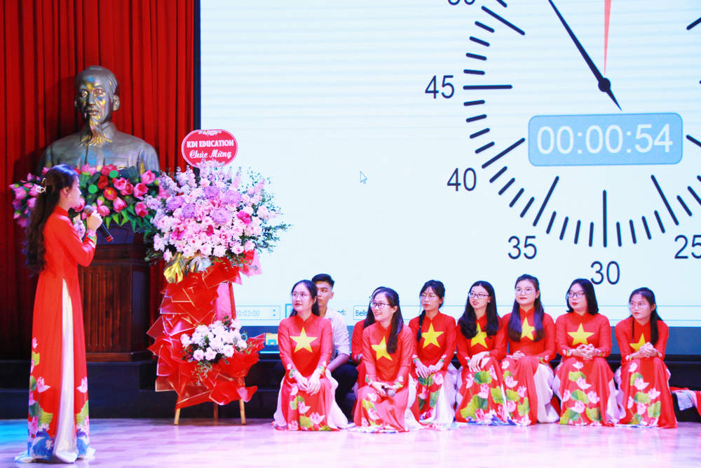 Sôi động Hội thi Nghiệp vụ sư phạm năm học 2022 - 2023