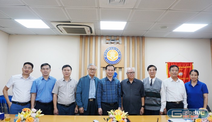 Trường Đại học Vinh làm việc với Hiệp hội Các trường đại học, cao đẳng Việt Nam