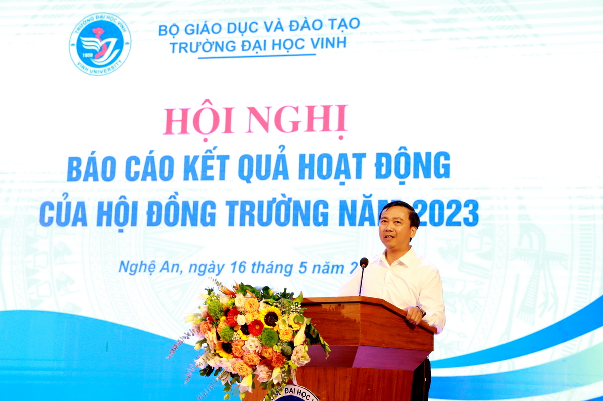 Hội đồng trường Trường Đại học Vinh báo cáo kết quả hoạt động năm 2023